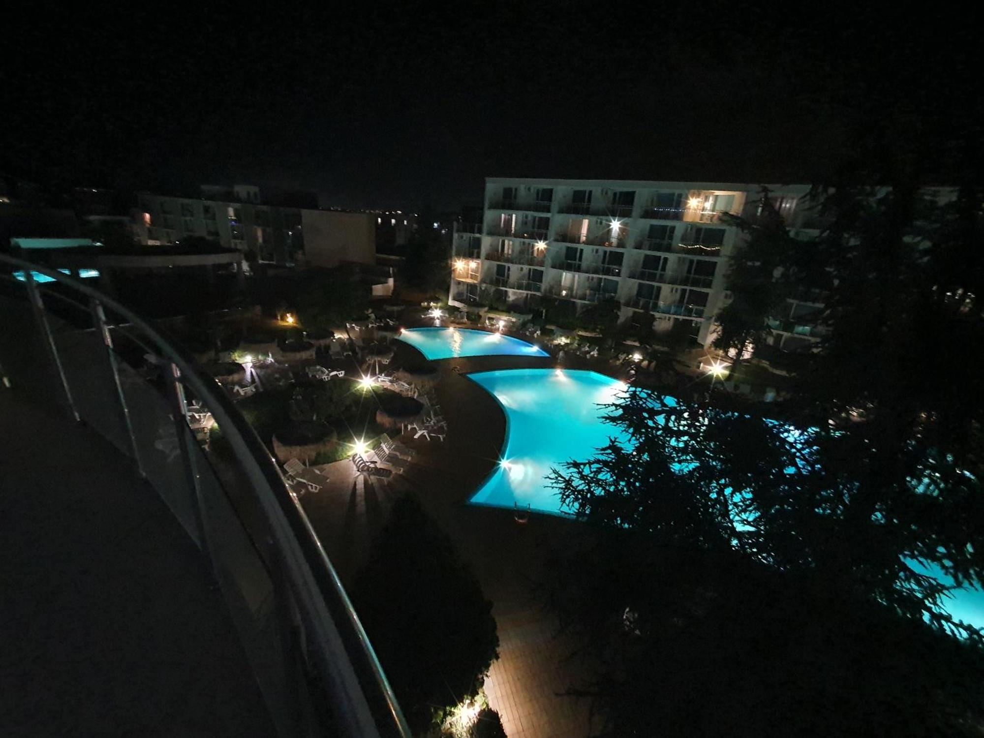 Elena'S Lux Aparthotel - Town & Sea View - Atlantis Spa Sarafovo Dış mekan fotoğraf