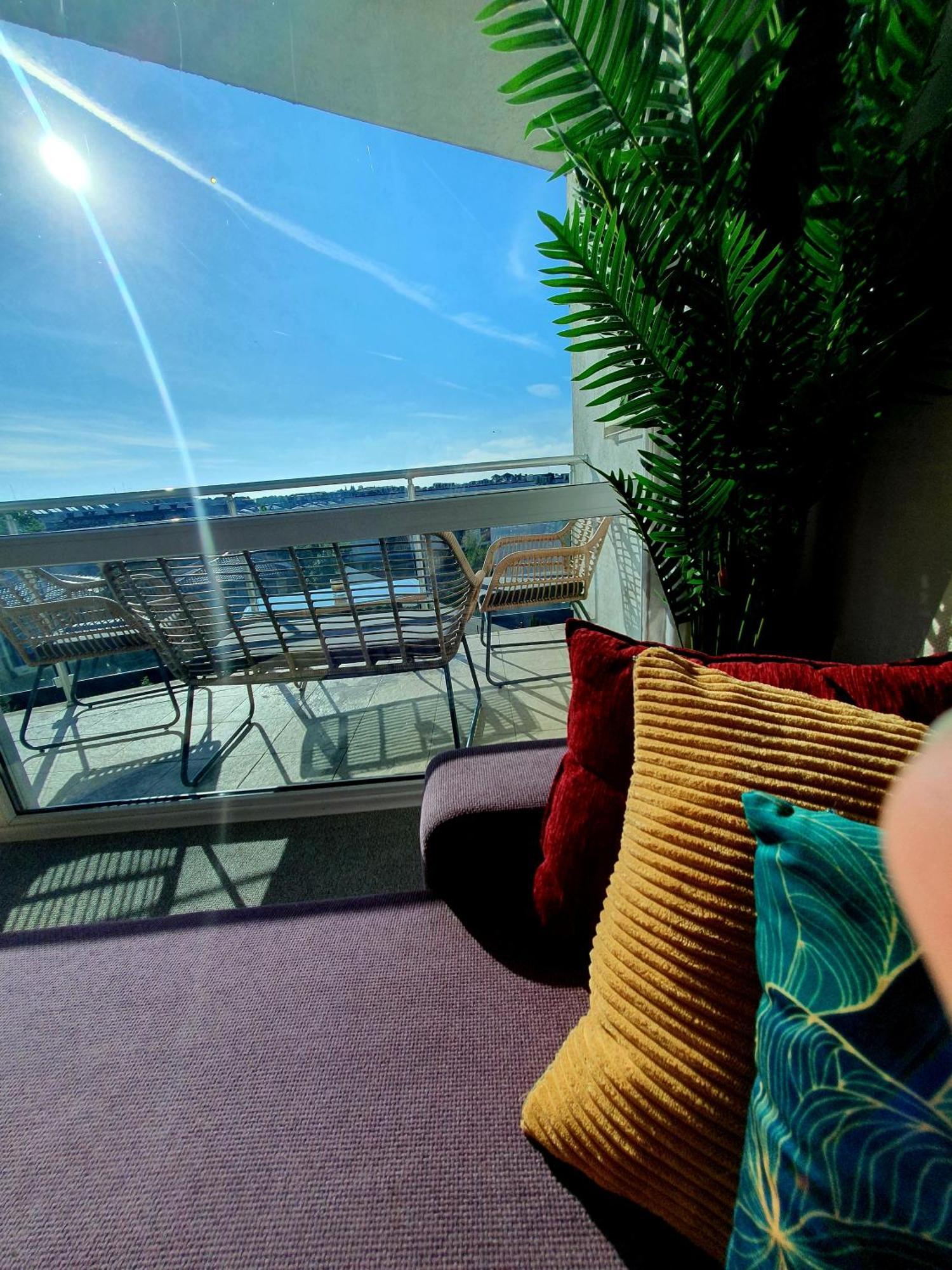 Elena'S Lux Aparthotel - Town & Sea View - Atlantis Spa Sarafovo Dış mekan fotoğraf